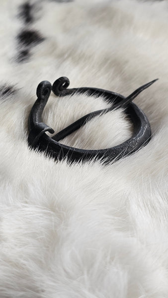Smedet fibula - dobbelt spiral